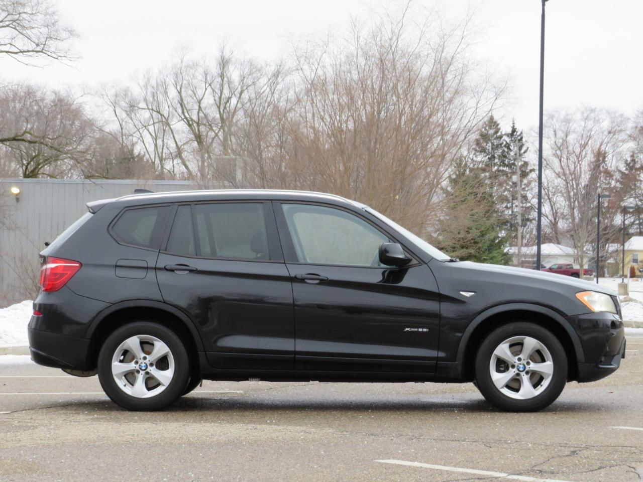 BMW X3 xDrive28i 2011