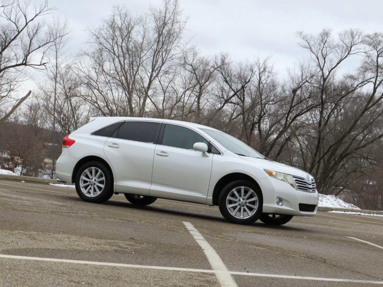 Toyota Venza AWD I4 2011