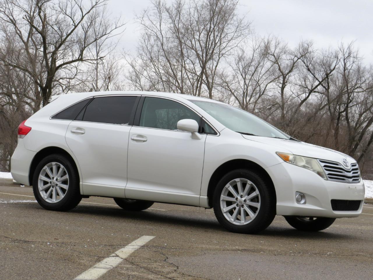 Toyota Venza AWD I4 2011