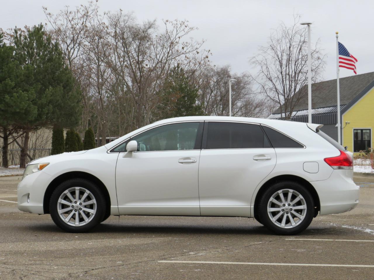 Toyota Venza AWD I4 2011