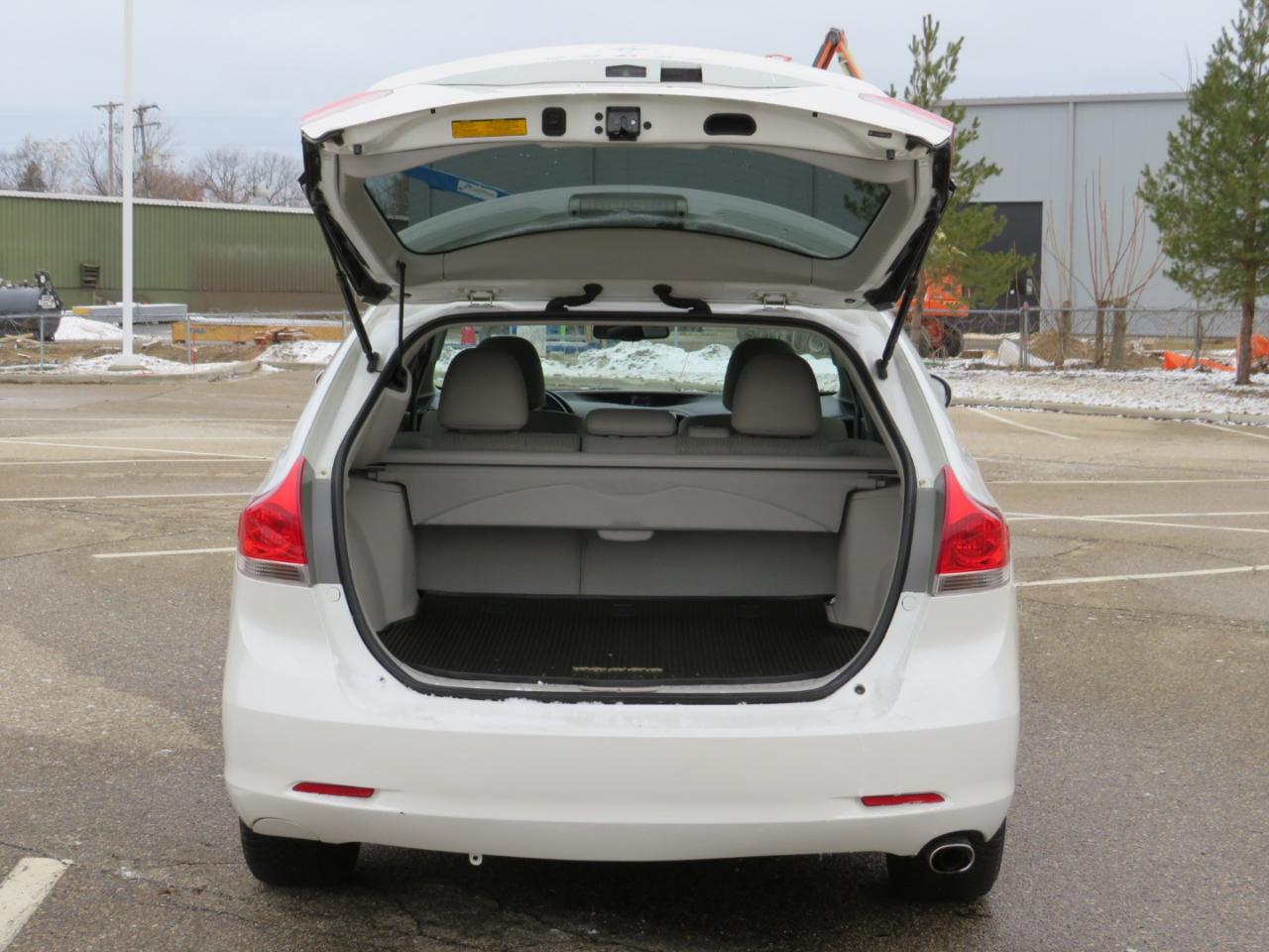 Toyota Venza AWD I4 2011