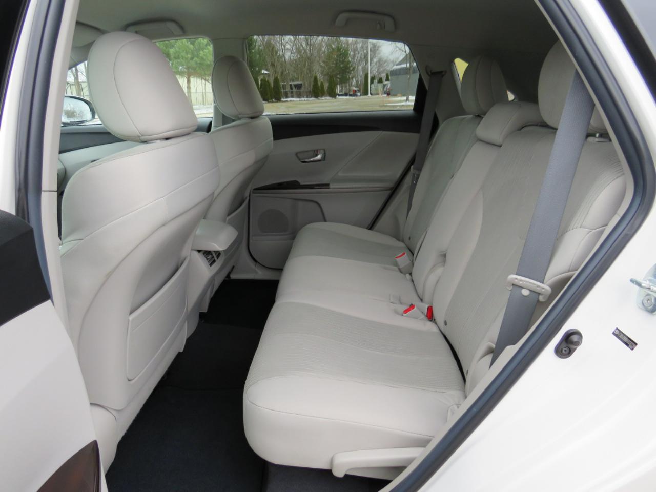 Toyota Venza AWD I4 2011