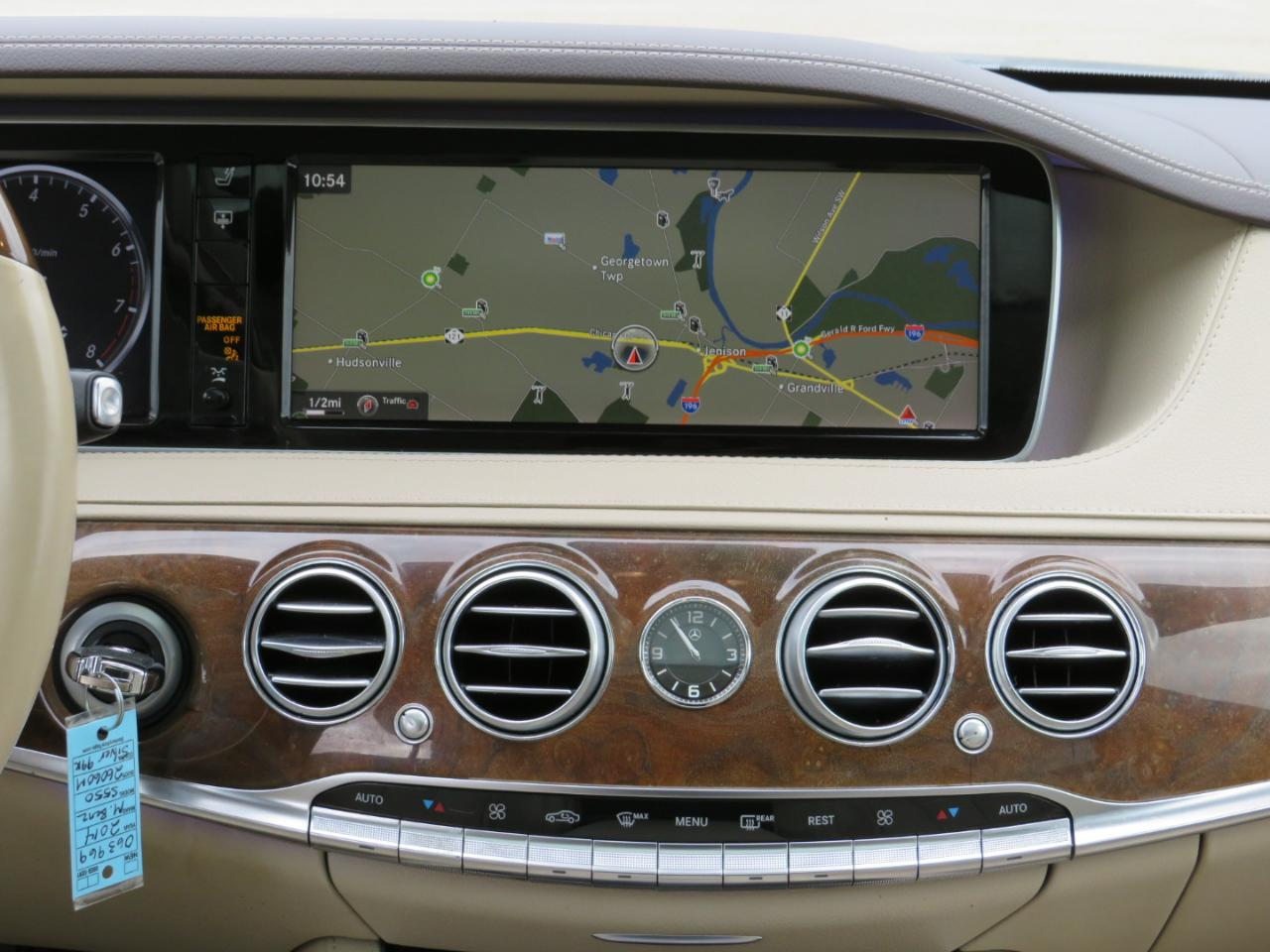 Mercedes-Benz S-Class S550 4MATIC 2014