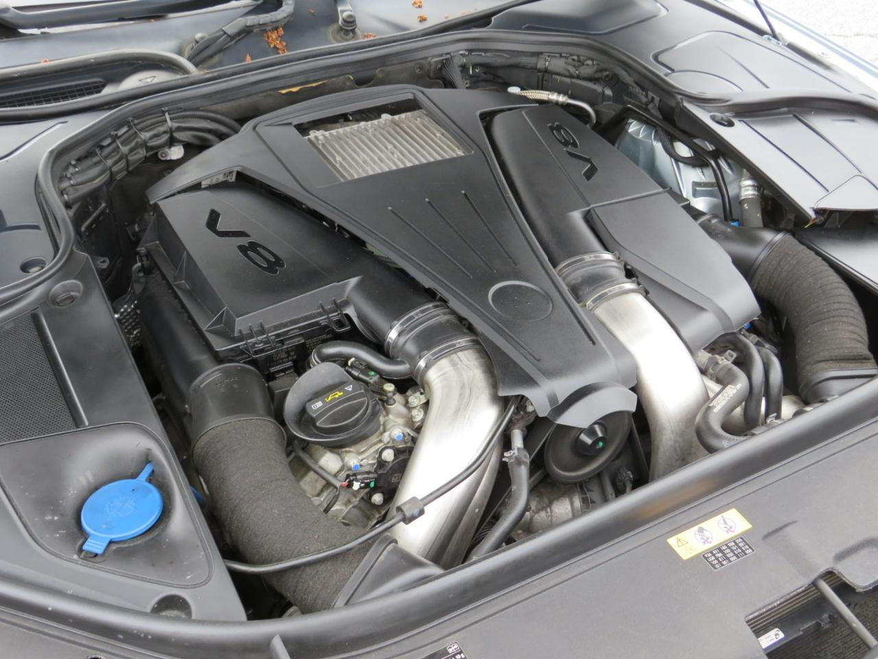 Mercedes-Benz S-Class S550 4MATIC 2014