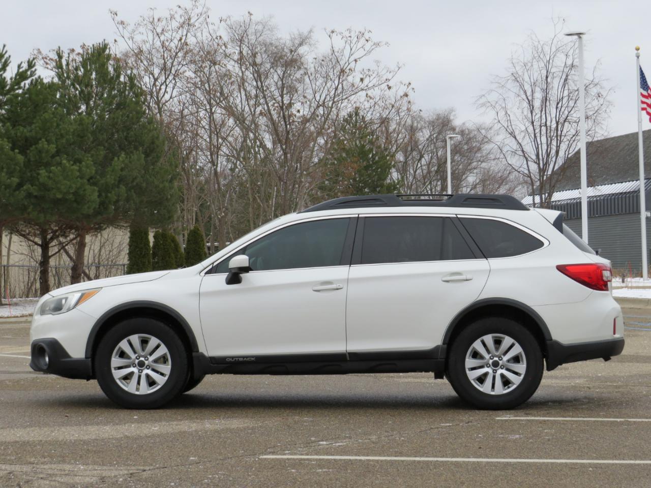 Subaru Outback 2.5i Premium 2015