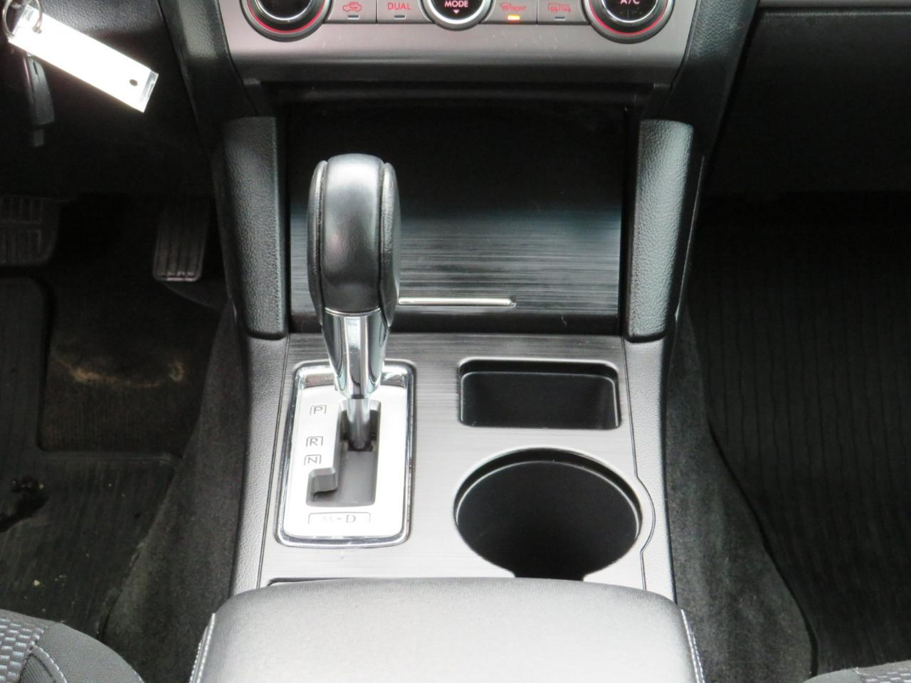 Subaru Outback 2.5i Premium 2015