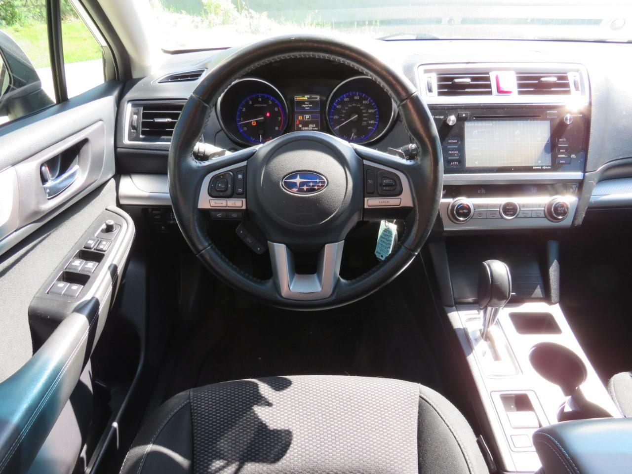 Subaru Outback 2.5i Premium 2015
