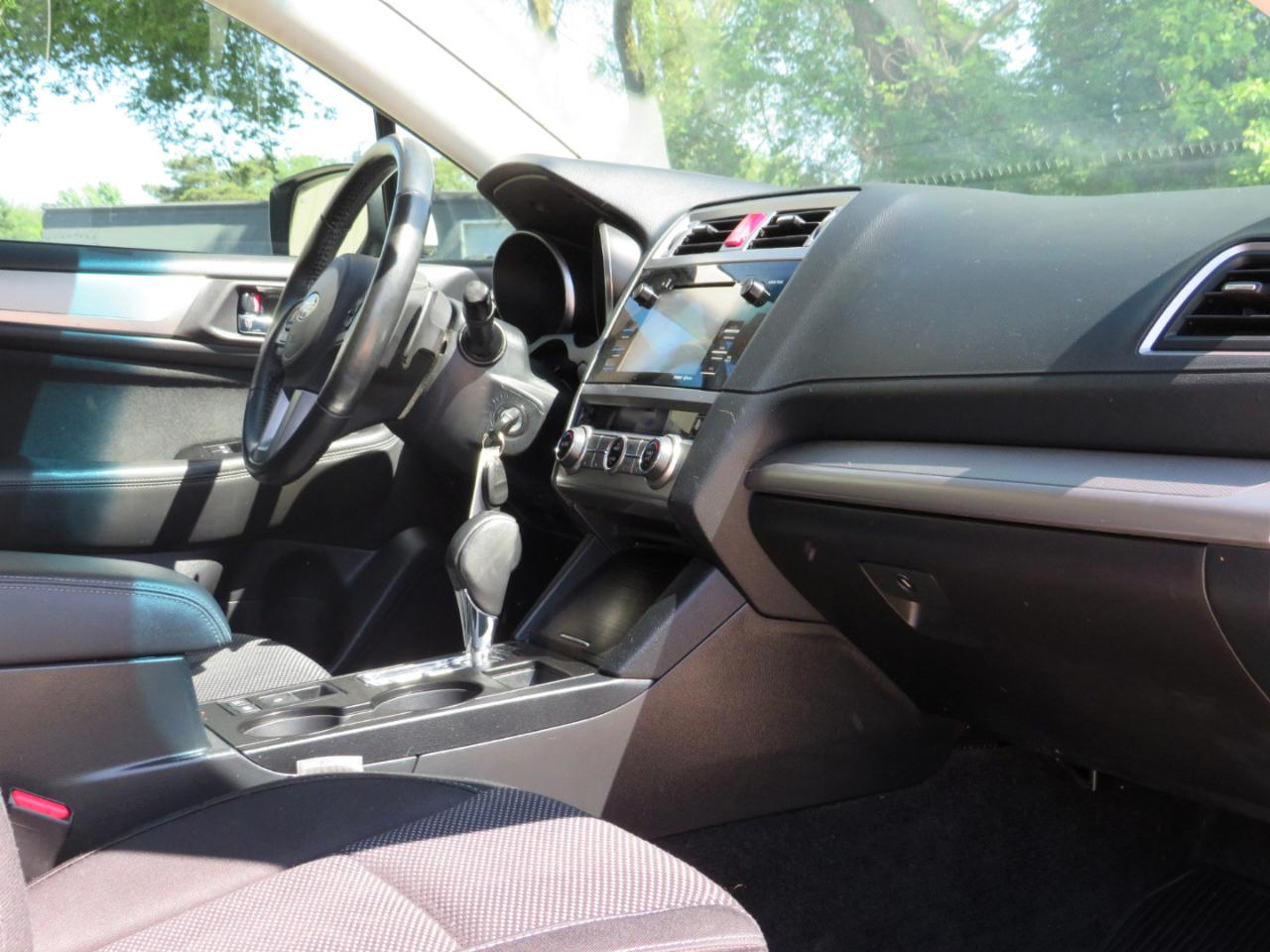 Subaru Outback 2.5i Premium 2015
