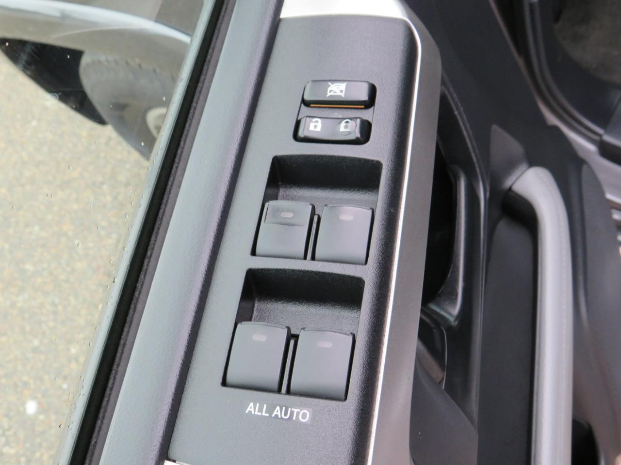 Toyota 4Runner SR5 4WD 2011