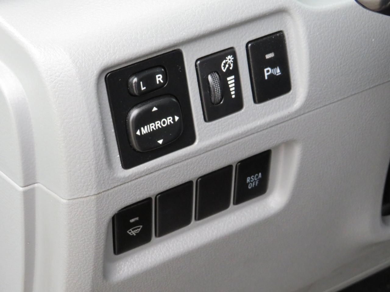 Toyota 4Runner SR5 4WD 2011