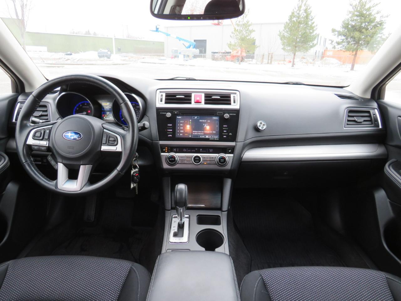 Subaru Outback 2.5i Premium 2015