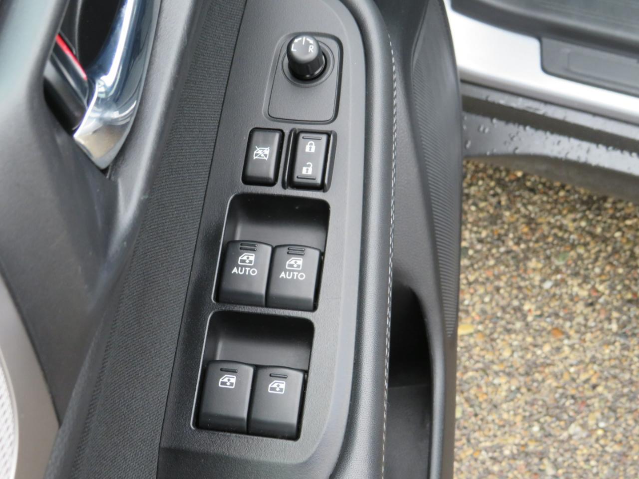 Subaru Outback 2.5i Premium 2015