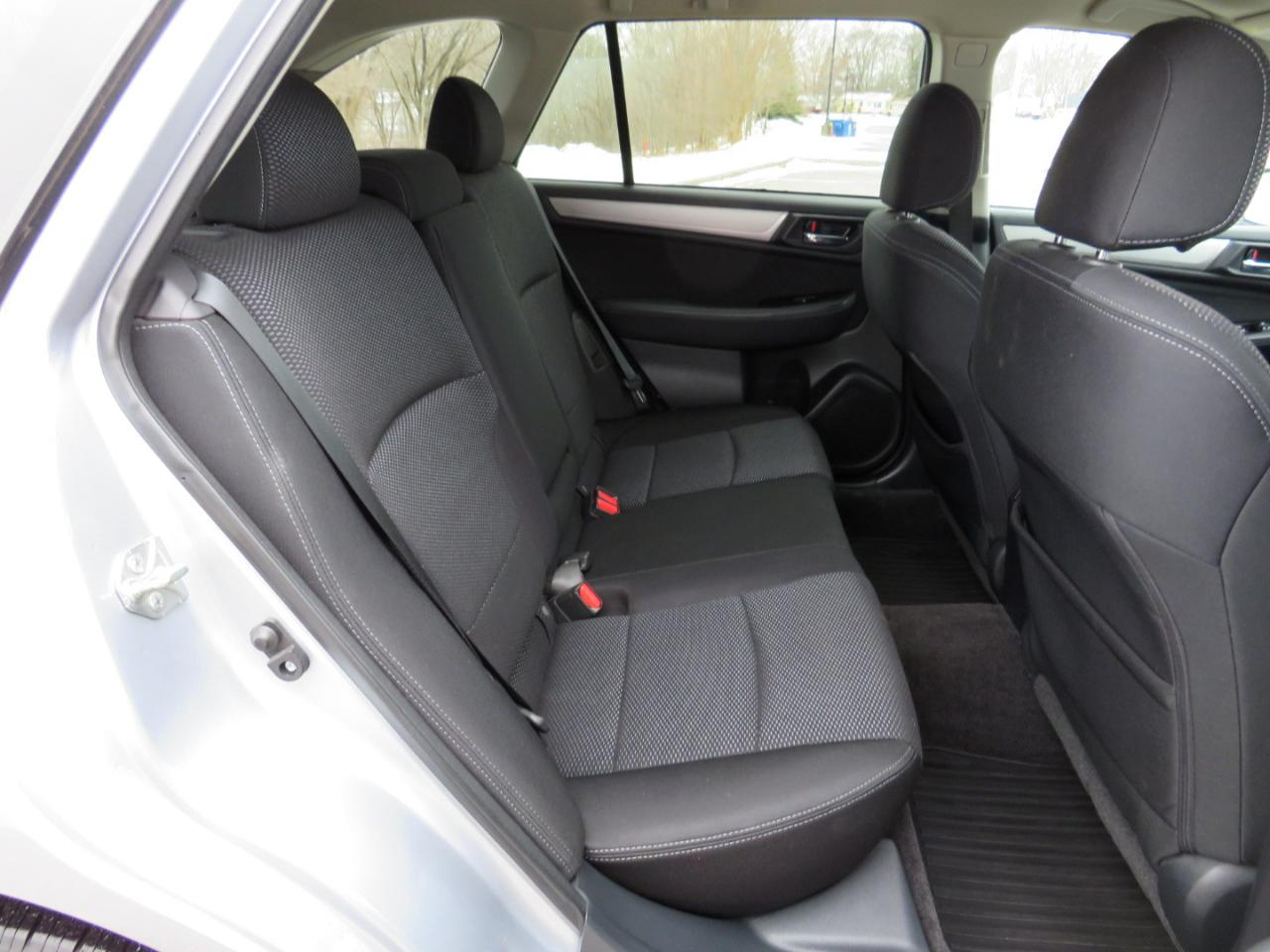 Subaru Outback 2.5i Premium 2015