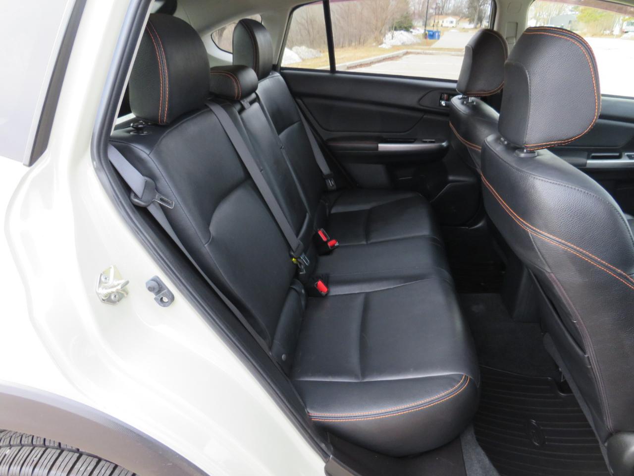 Subaru Crosstrek 2.0i Limited PZEV CVT 2017