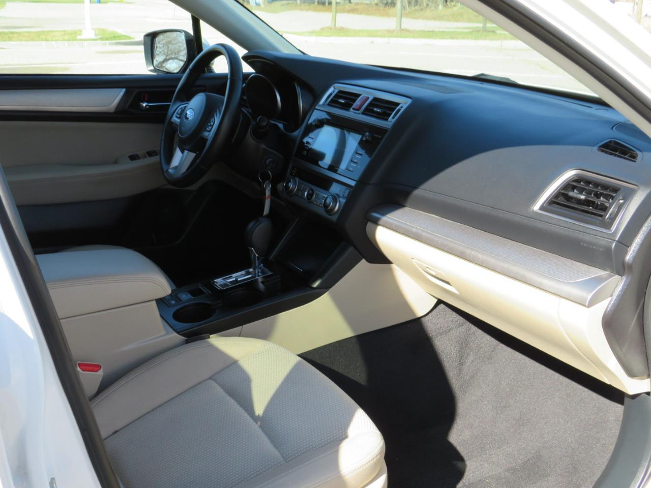 Subaru Outback 2.5i Premium 2017