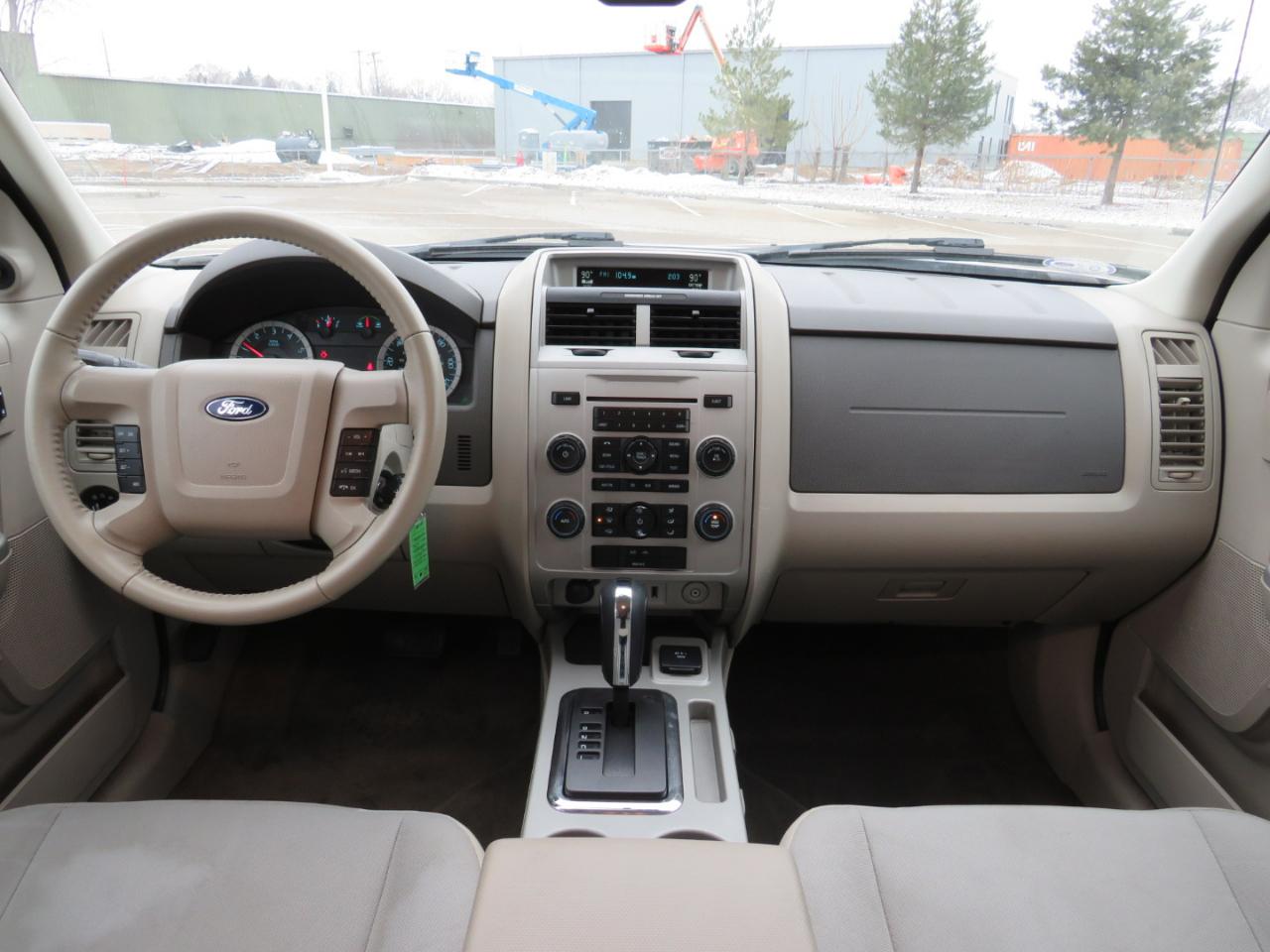 Ford Escape Hybrid 4WD 2010