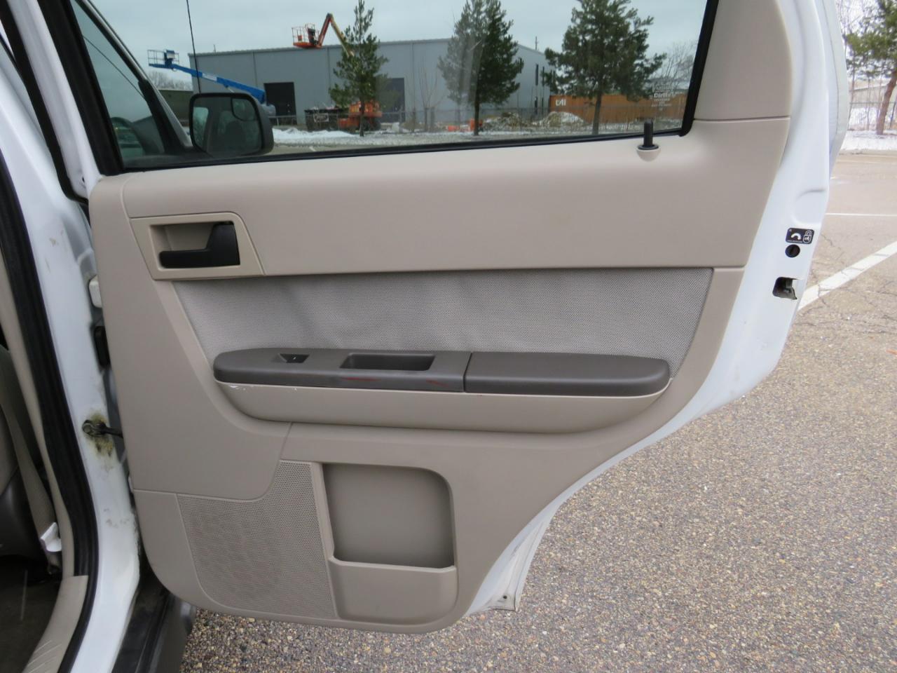 Ford Escape Hybrid 4WD 2010