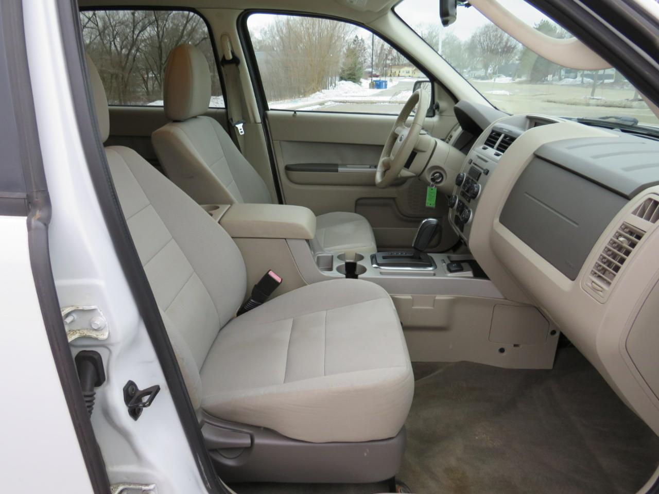 Ford Escape Hybrid 4WD 2010