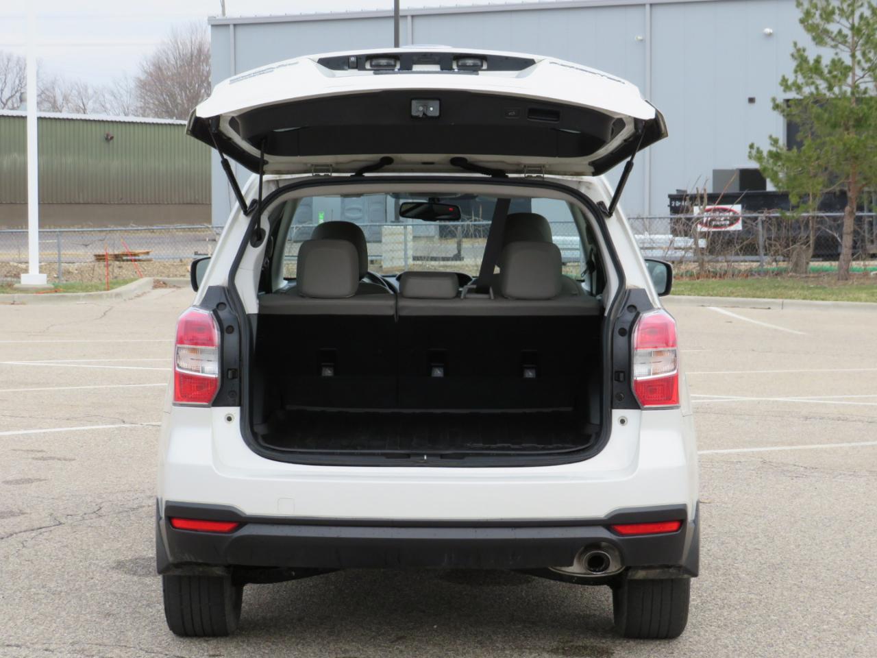 Subaru Forester 2.5i Limited 2016