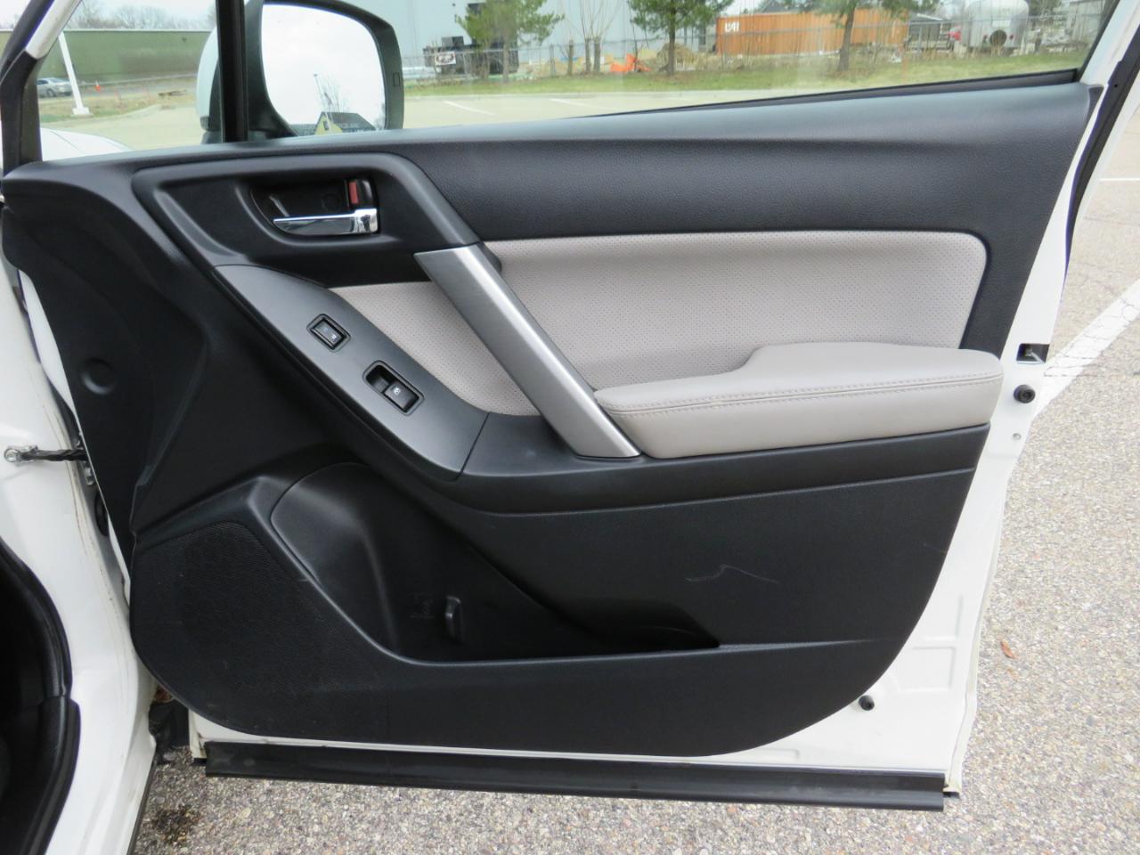 Subaru Forester 2.5i Limited 2016