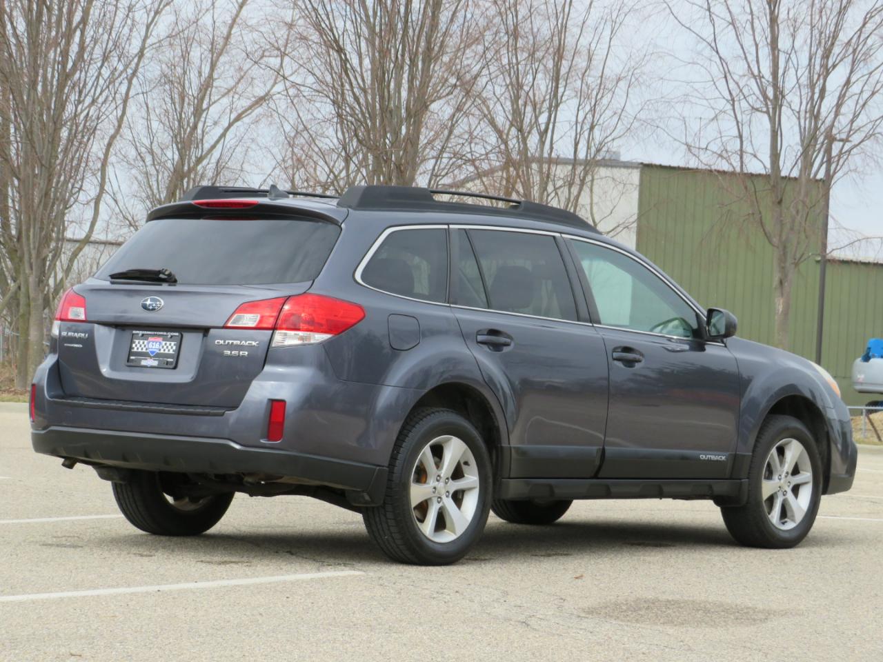 Subaru Outback 3.6R Limited 2014
