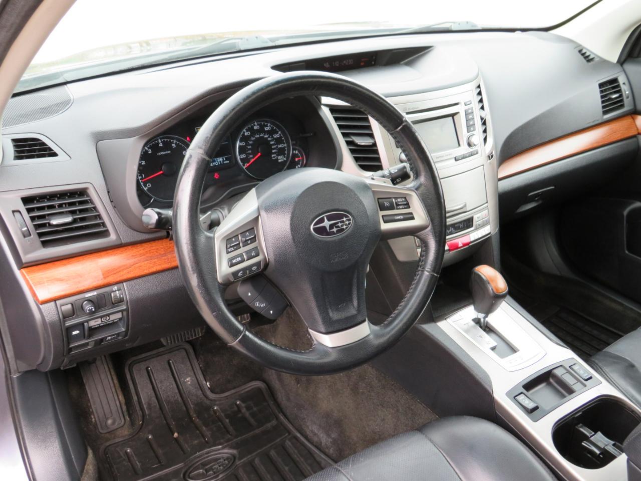 Subaru Outback 3.6R Limited 2014