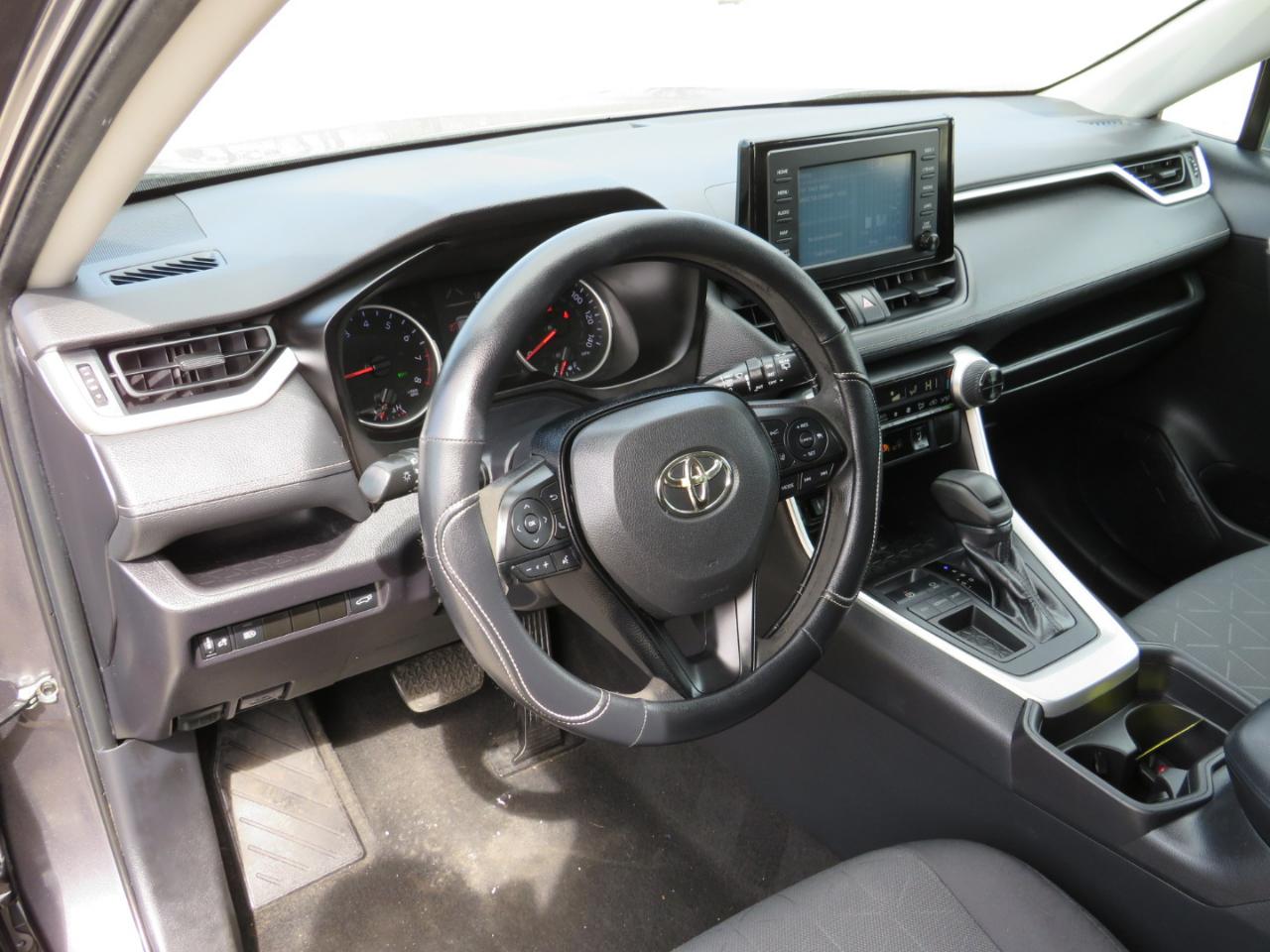 Toyota RAV4 XLE 2019