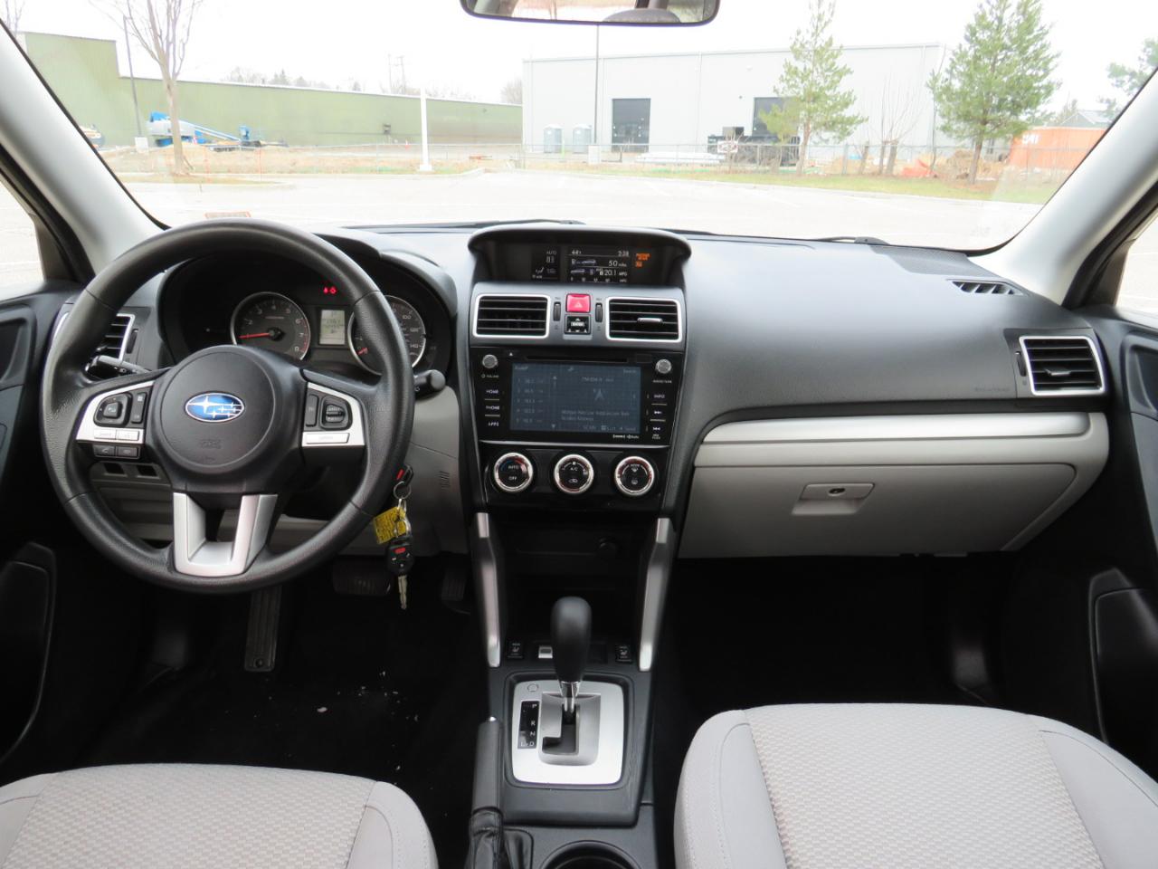 Subaru Forester 2.5i Premium PZEV CVT 2017