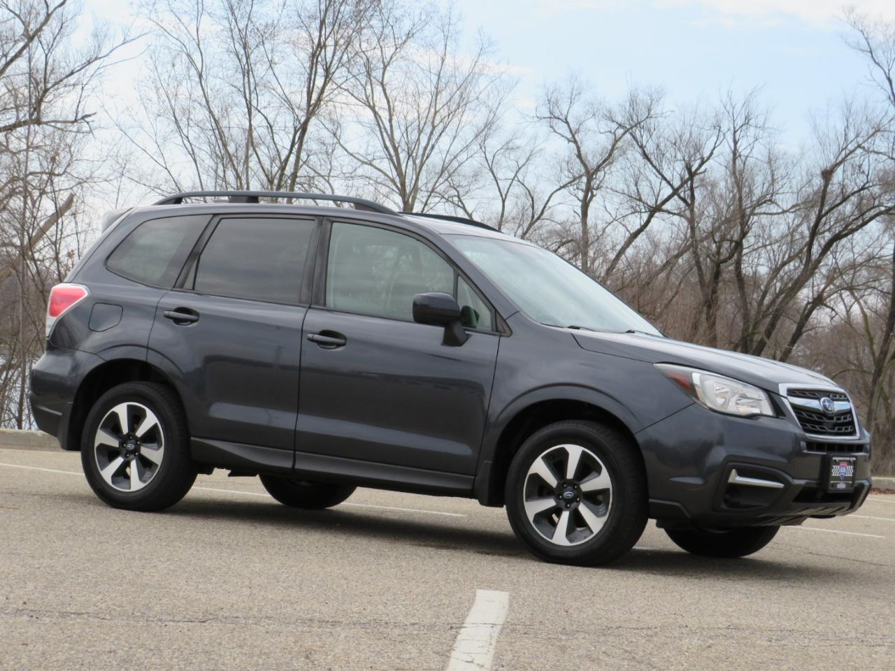 Subaru Forester 2.5i Premium PZEV CVT 2017