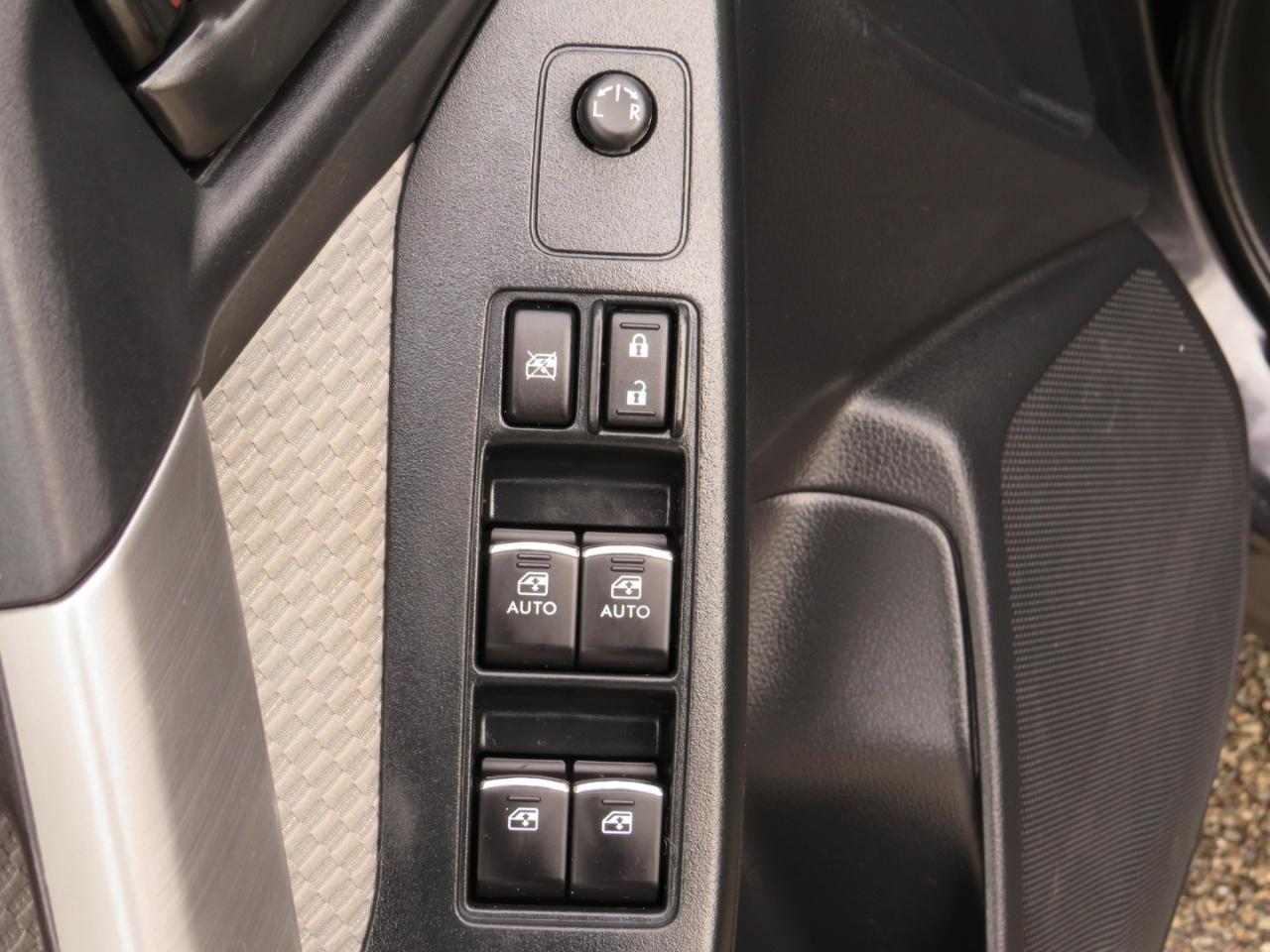 Subaru Forester 2.5i Premium PZEV CVT 2017