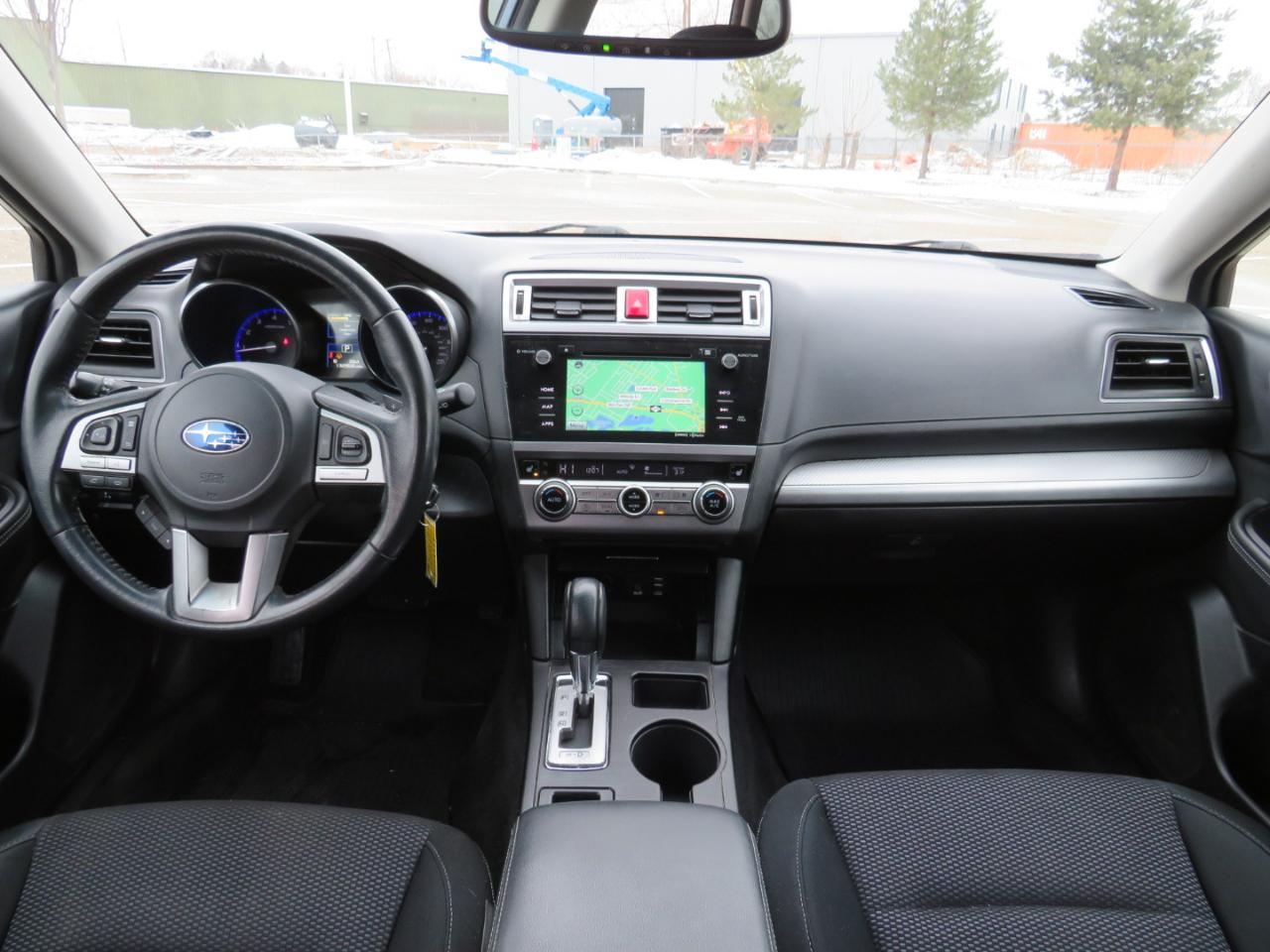 Subaru Outback 2.5i Premium 2015