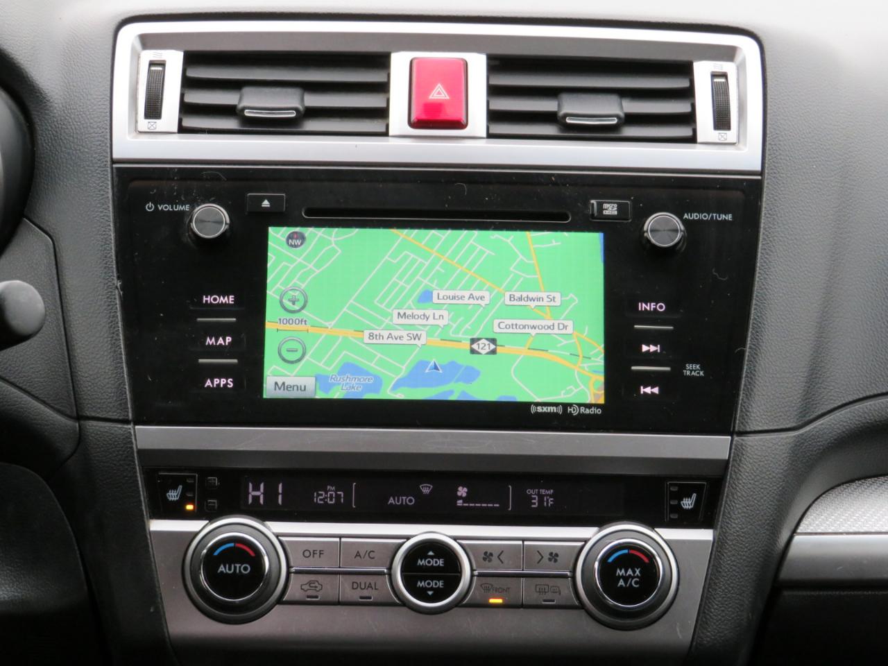 Subaru Outback 2.5i Premium 2015