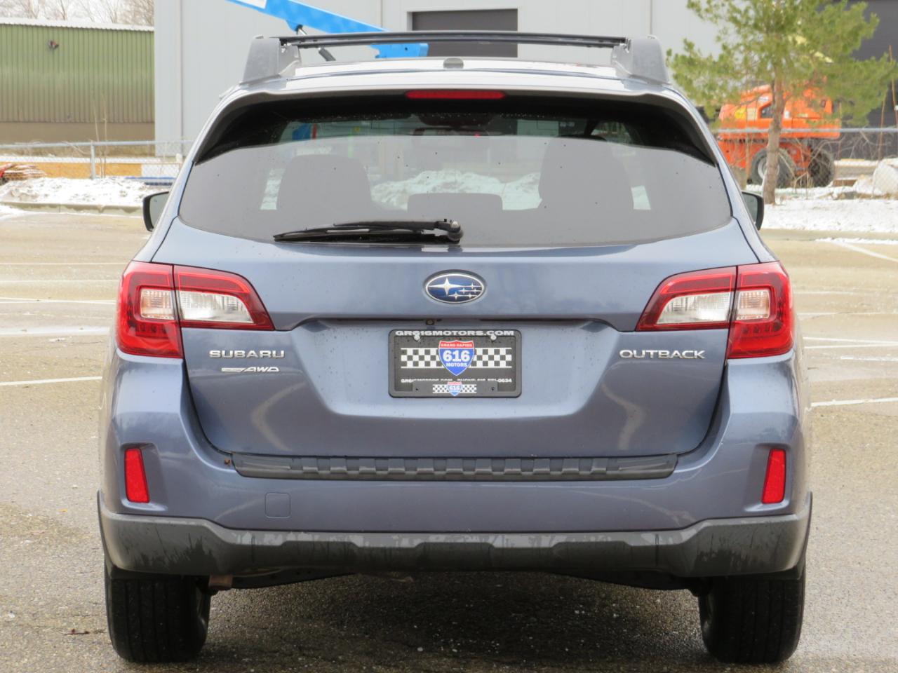 Subaru Outback 2.5i Premium 2015