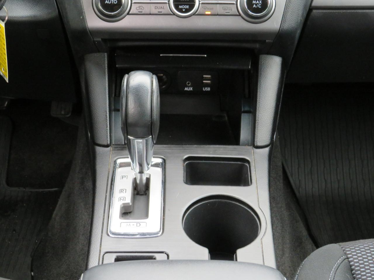 Subaru Outback 2.5i Premium 2015