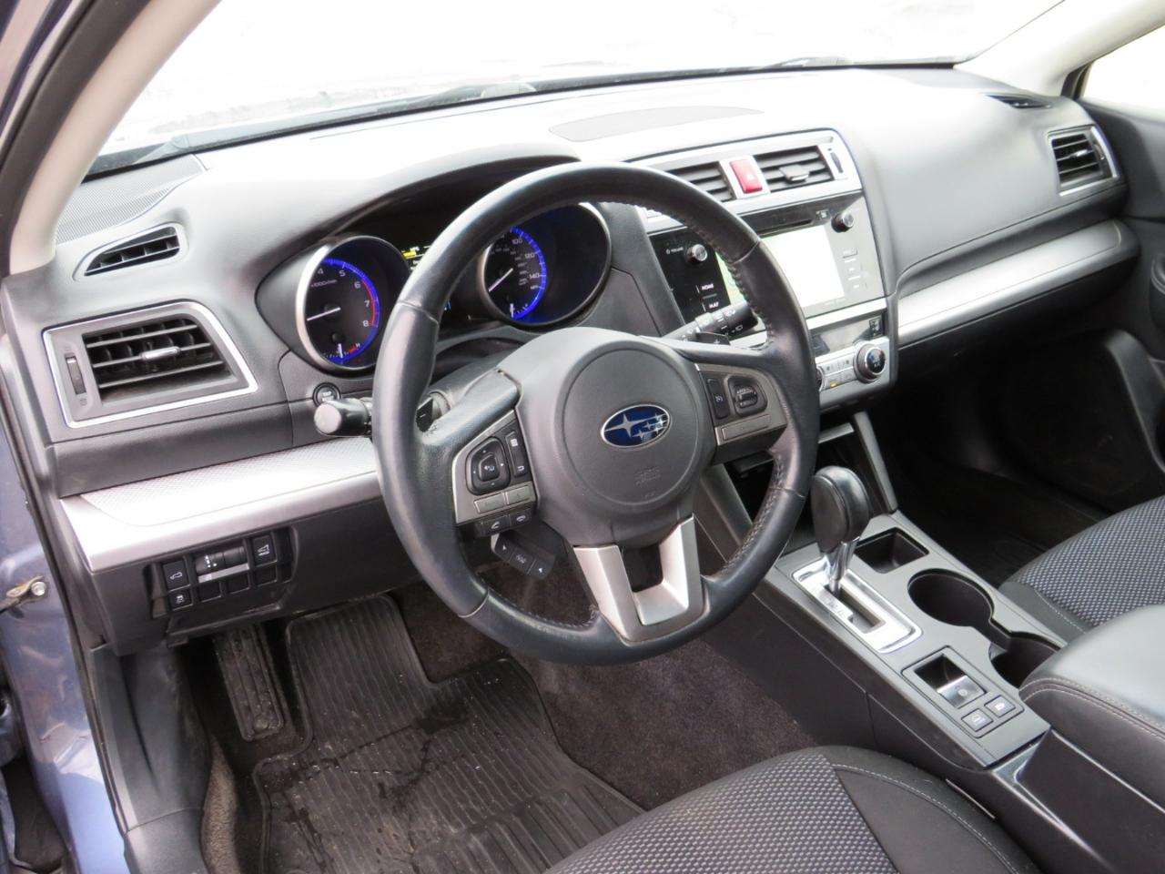 Subaru Outback 2.5i Premium 2015