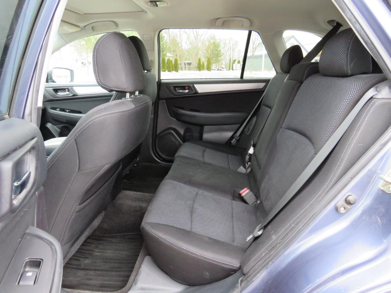 Subaru Outback 2.5i Premium 2015