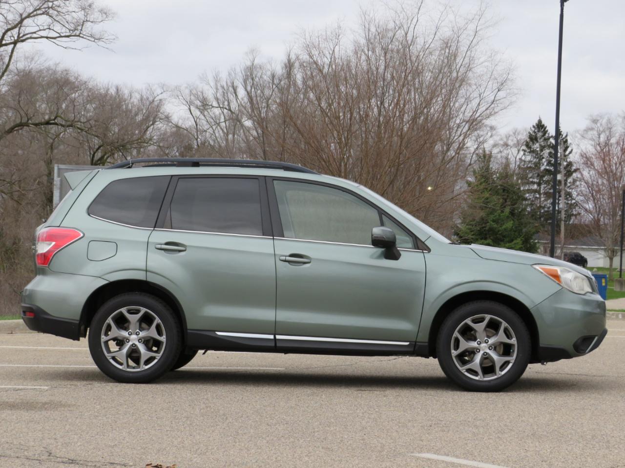 Subaru Forester 2.5i Touring 2015
