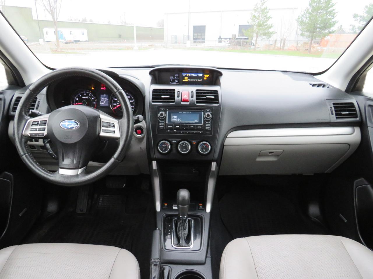Subaru Forester 2.5i Touring 2015