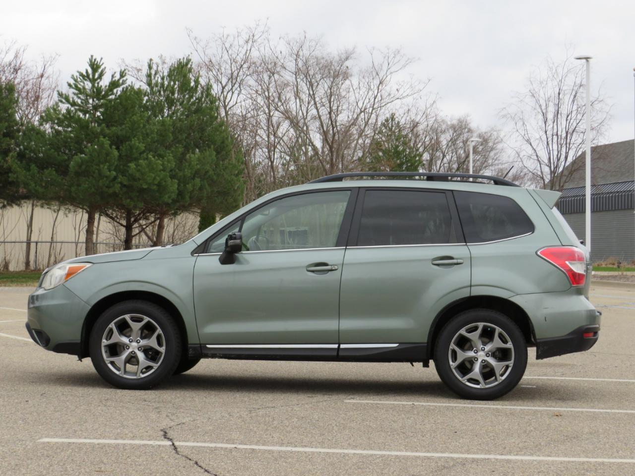 Subaru Forester 2.5i Touring 2015