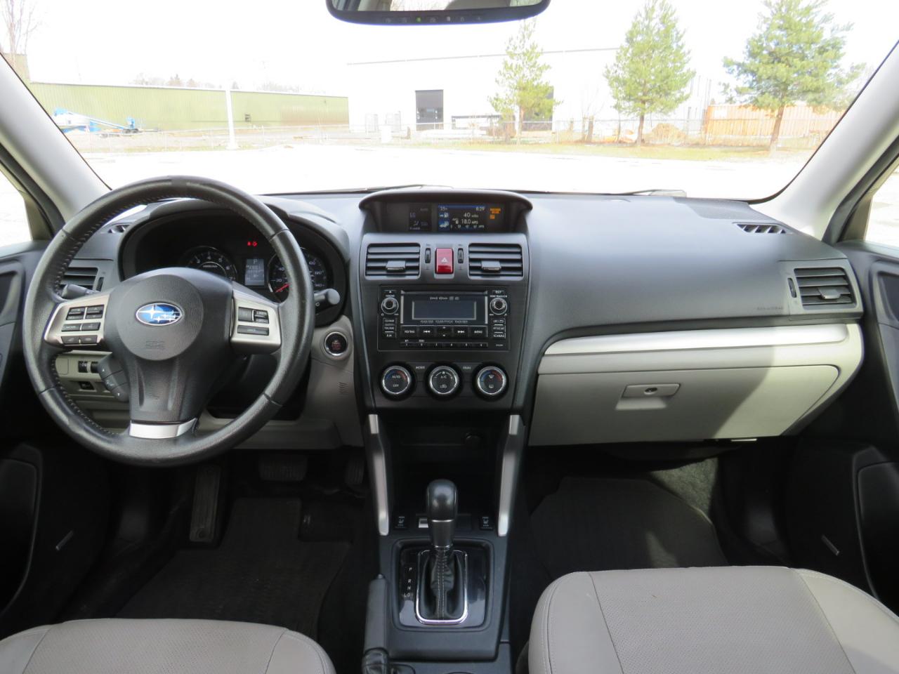 Subaru Forester 2.5i Touring 2015