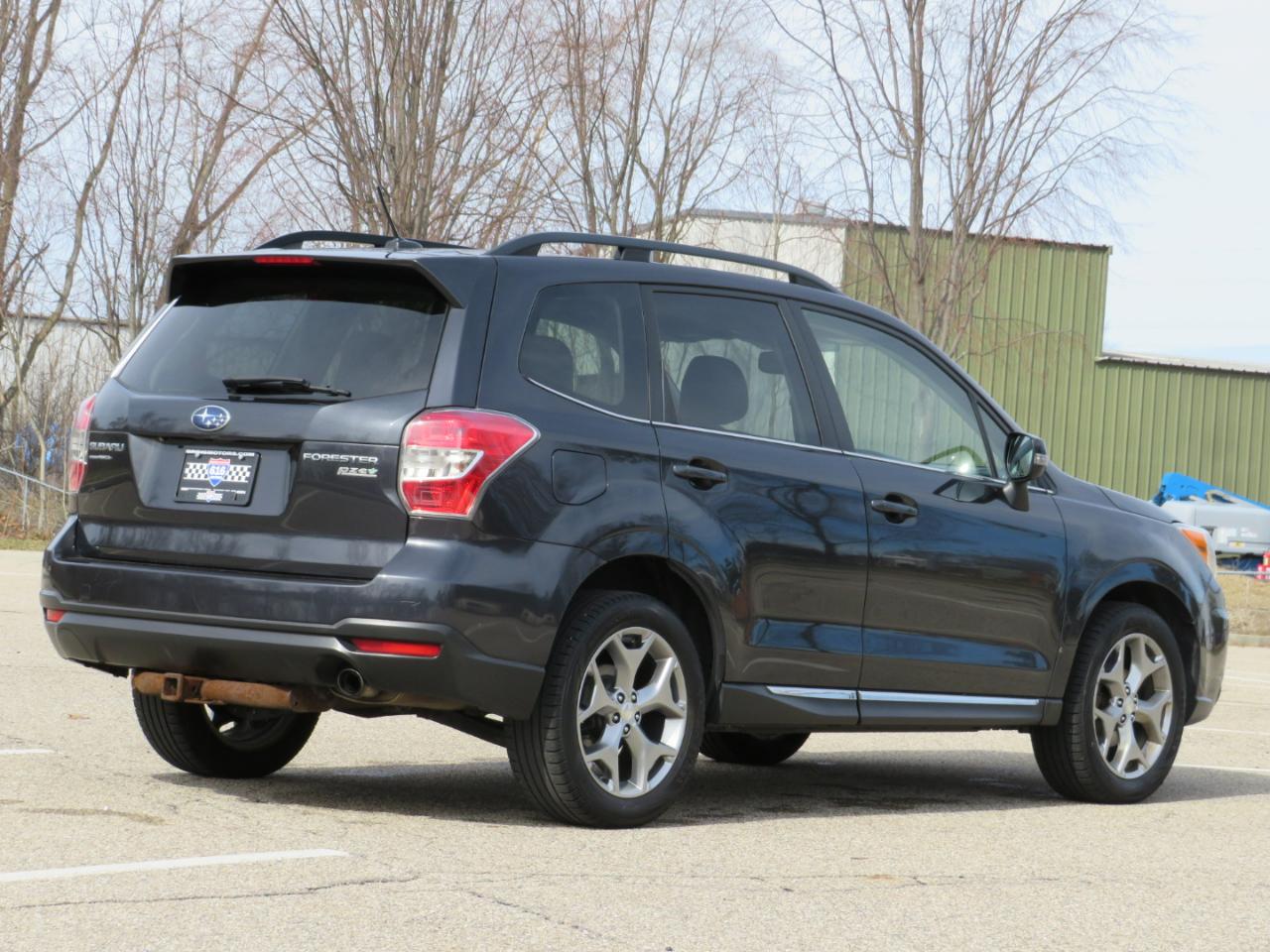 Subaru Forester 2.5i Touring 2015