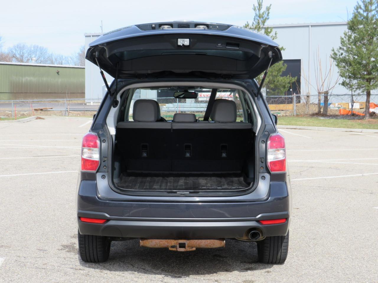 Subaru Forester 2.5i Touring 2015