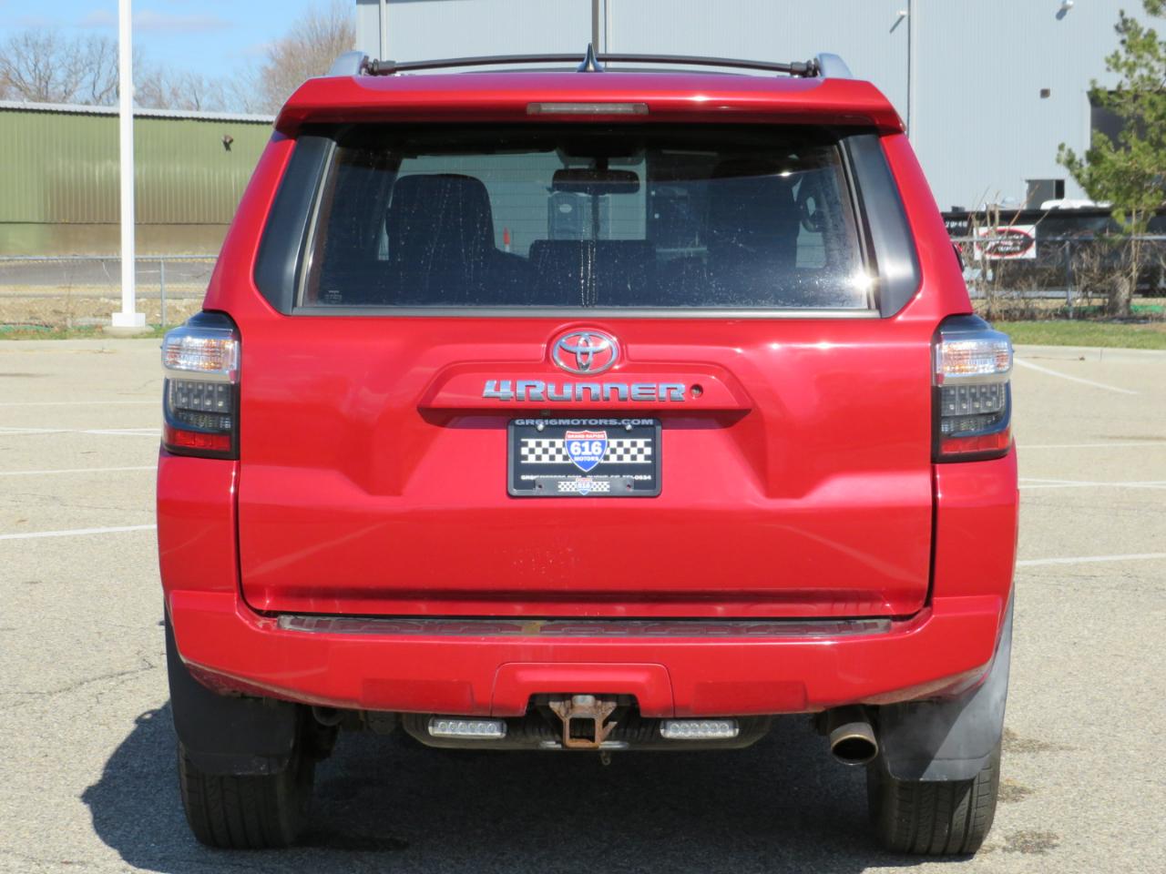 Toyota 4Runner SR5 4WD 2016