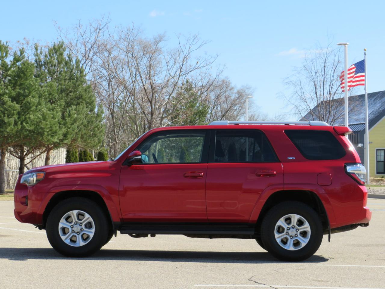 Toyota 4Runner SR5 4WD 2016