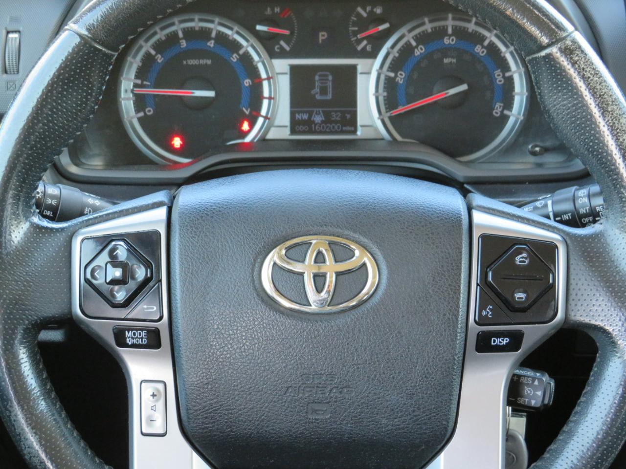 Toyota 4Runner SR5 4WD 2016