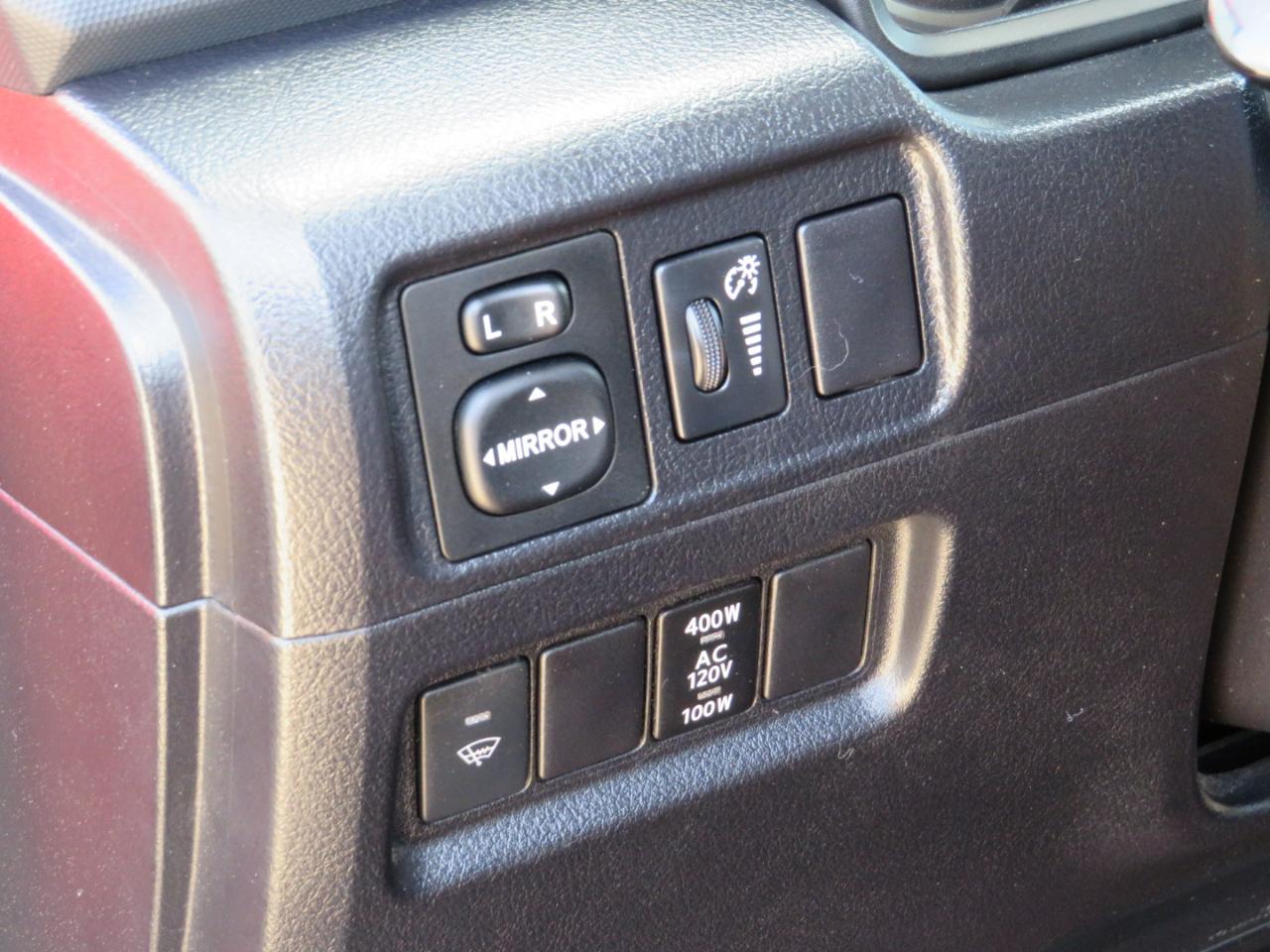 Toyota 4Runner SR5 4WD 2016