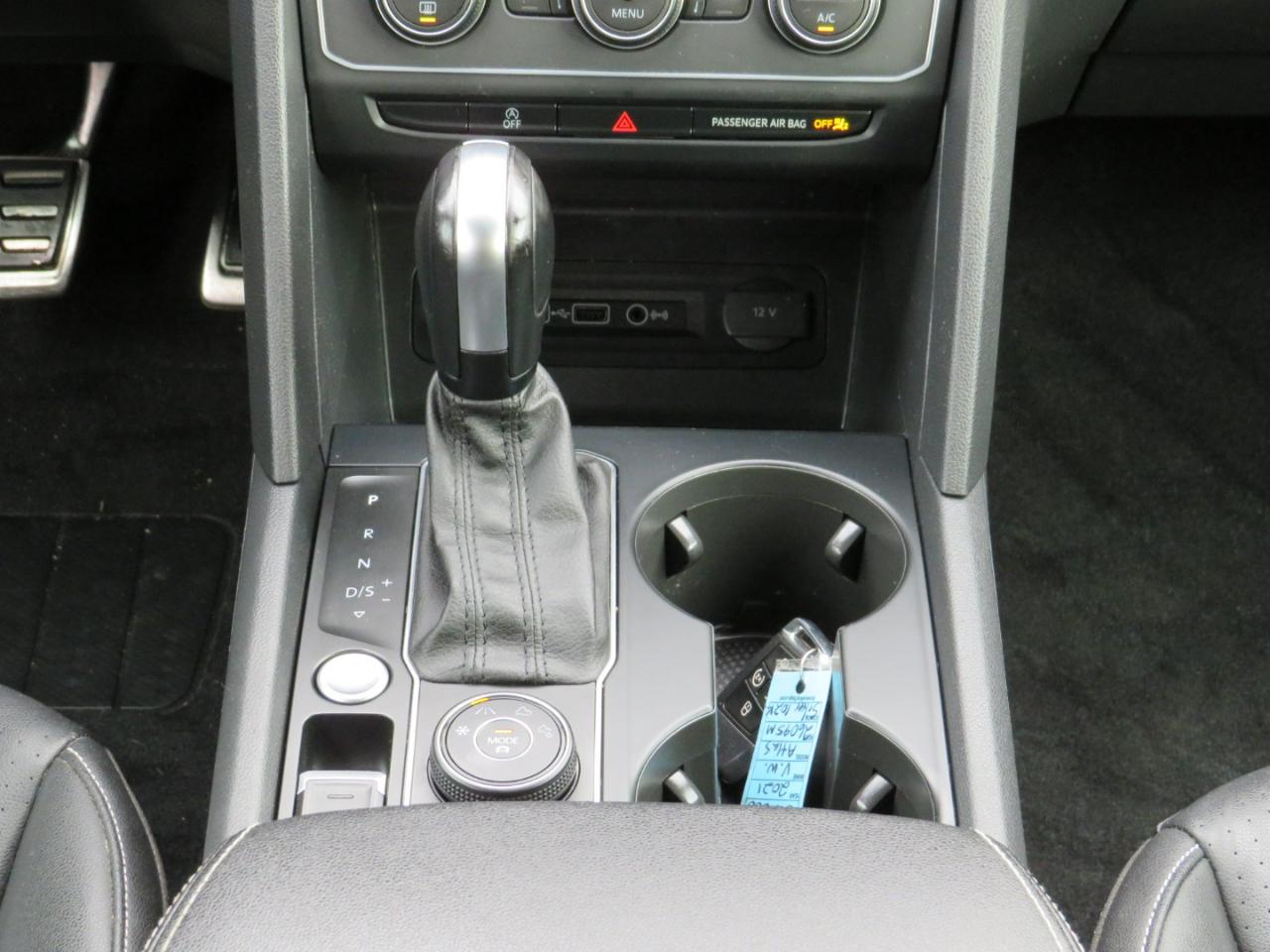 Volkswagen Atlas V6 SE w/Technology R-Line 4MOTION 2021