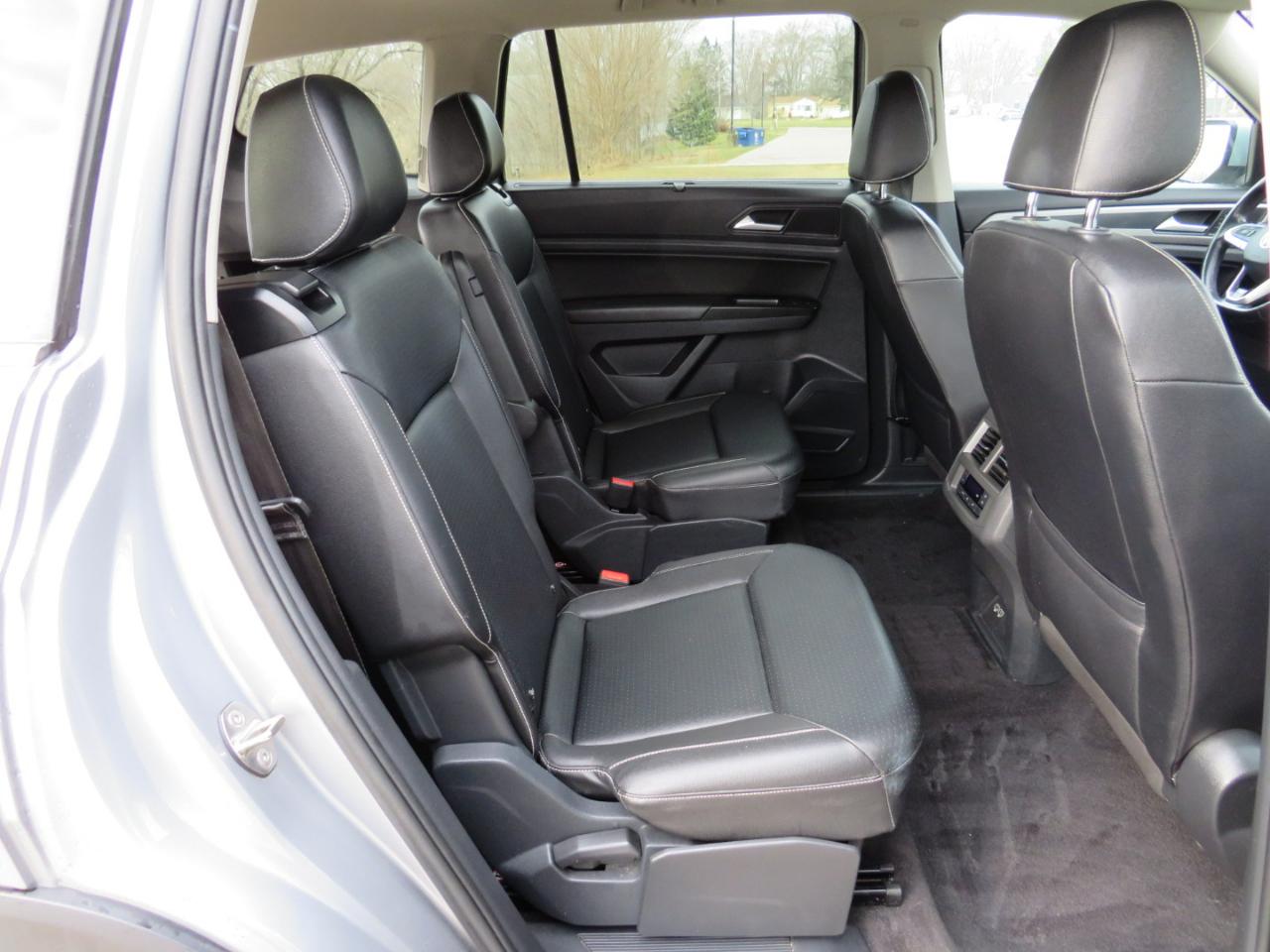 Volkswagen Atlas V6 SE w/Technology R-Line 4MOTION 2021