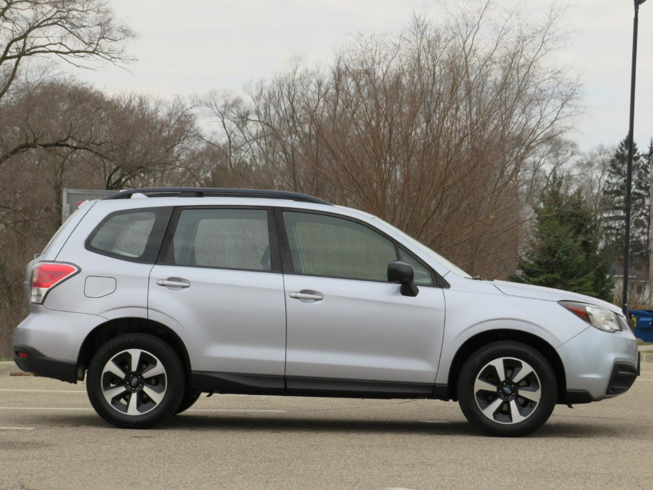 Subaru Forester 2.5i Premium PZEV CVT 2017