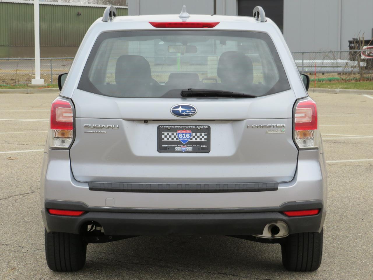 Subaru Forester 2.5i Premium PZEV CVT 2017